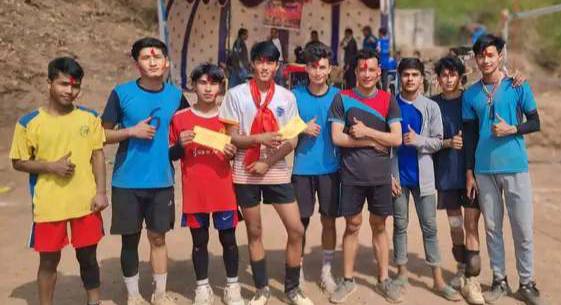 सिर्जनसिल युवा क्लव द्वारा आयोजित खुल्ला पुरुष भलिबलको उपाधि एचआर मिडिया हाउसले जित्यो