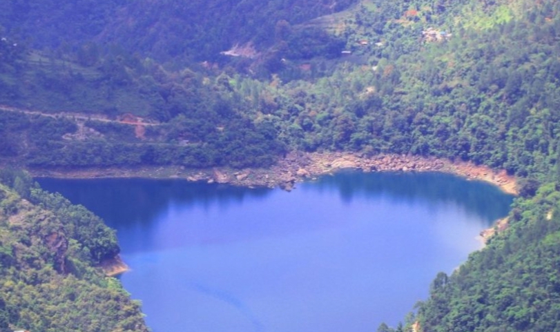 देउता चढ्यो भन्दै तालमा नुहाउने क्रममा एक महिलाको मृत्यु