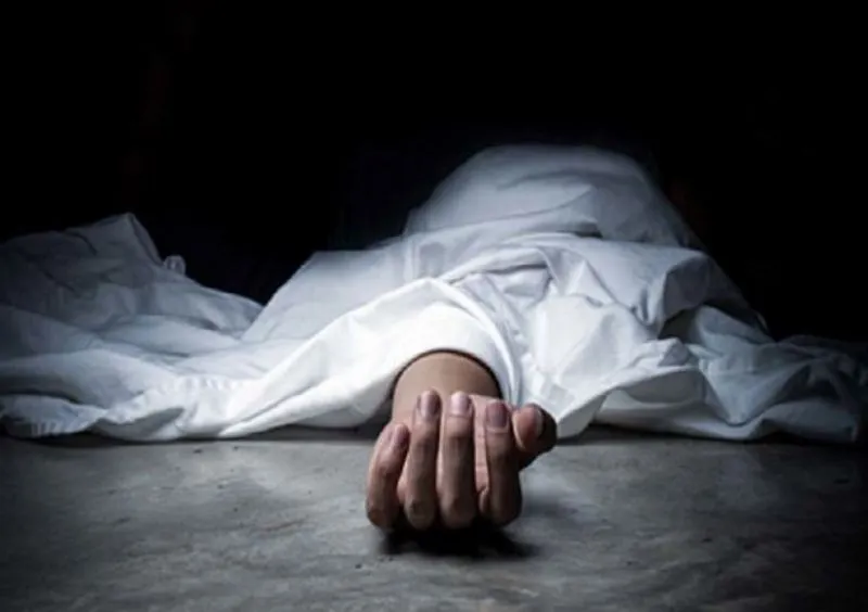 रुखमा बाँधेर आगो लगाएको अवस्थामा  शव फेला