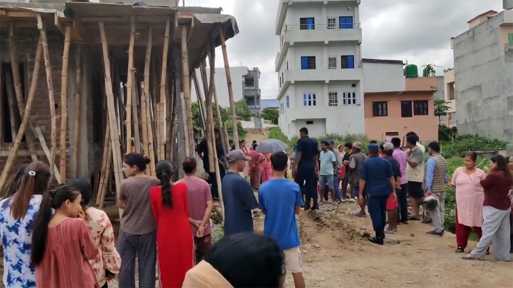 तुलसीपुरमा निर्माणाधीन घरको पानी ट्याङ्कीमा दुई जना मृत फेला: एकको पहिचान, शव निकाल्ने काम जारी