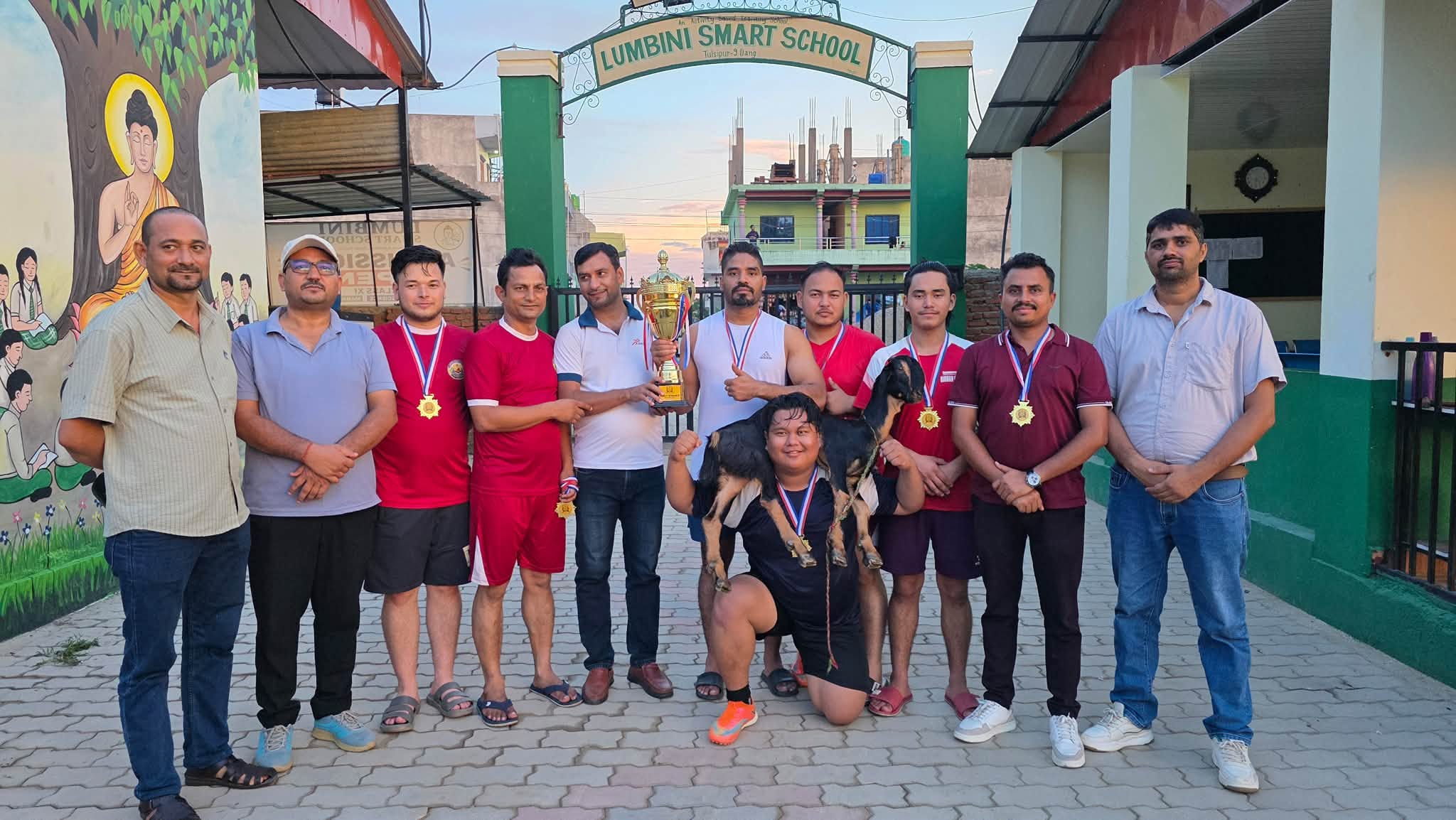 स्थापनाकै पहिलो वर्षमा लुम्बिनी स्मार्ट स्कूललाई ऐतिहासिक सफलता: Teachers’ Futsal Tournament को उपाधि कब्जा
